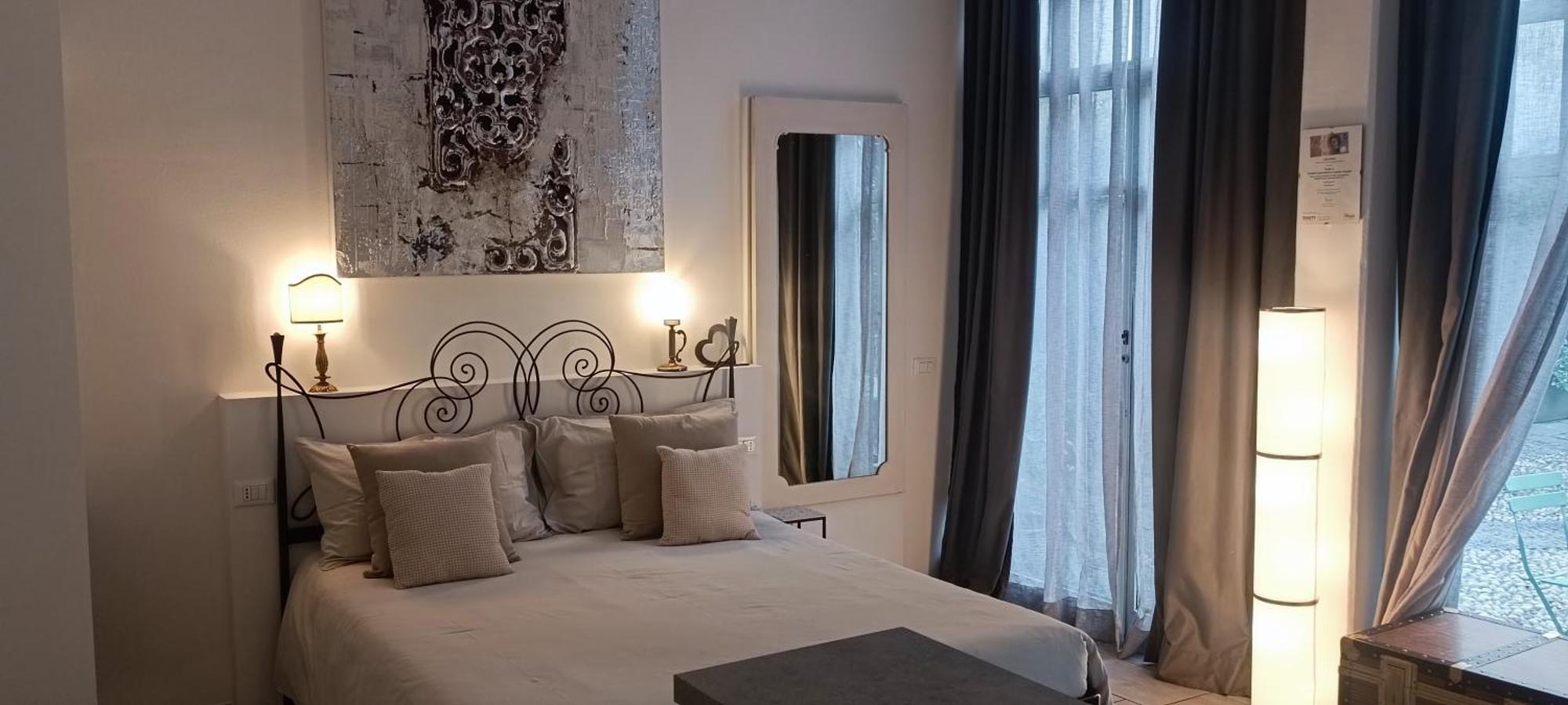 Carducci Bed and Breakfast Como Eksteriør billede