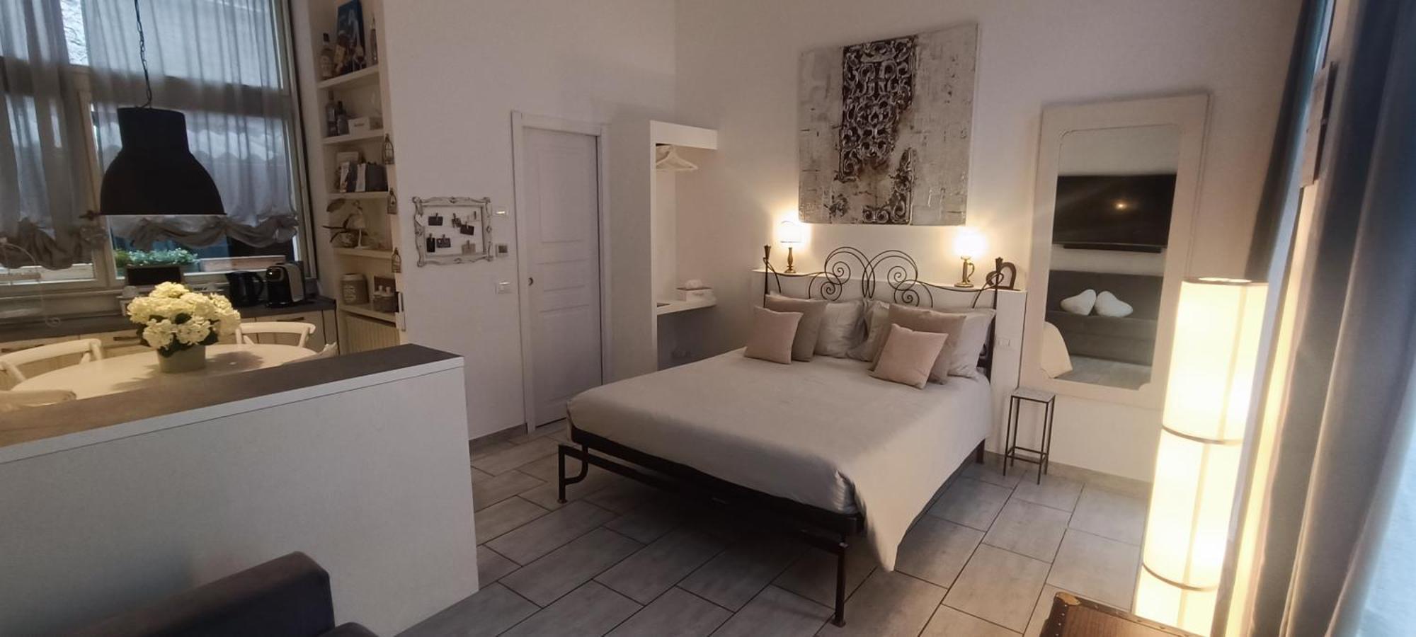 Carducci Bed and Breakfast Como Eksteriør billede