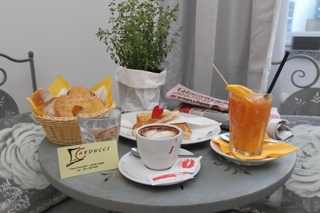 Carducci Bed and Breakfast Como Eksteriør billede
