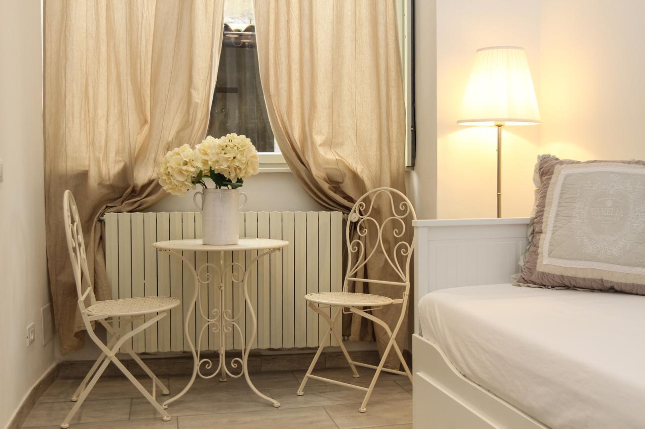 Carducci Bed and Breakfast Como Eksteriør billede
